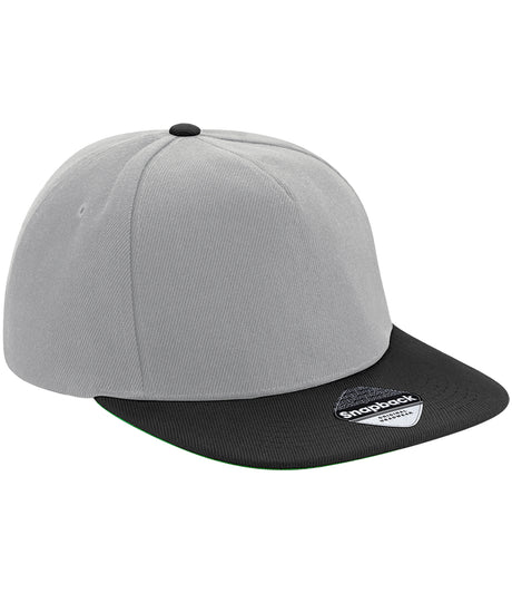 Beechfield Original Flat Peak Snapback Cap light grey and black front view